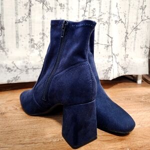 Kelly & Katie Faux Suede booties Women's Size 6M